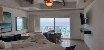 Cancun Airport to Hyatt Zilara Cancun Transfer