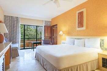 Iberostar Waves Tucan - Travel destination photo