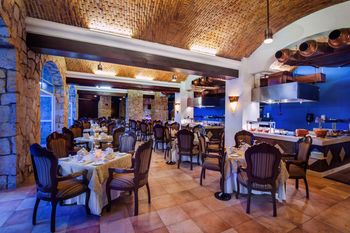 Wyndham Alltra Playa Del Carmen, Adults Only – All-inclusive Resort - Travel destination photo