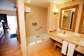 Barceló Maya Tropical - All Inclusive - Travel destination photo