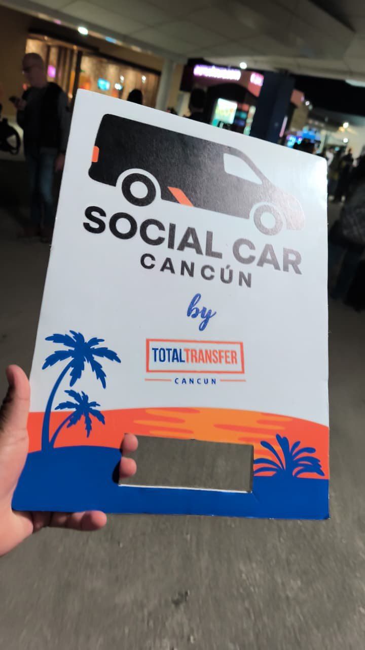 Social Car Cancun driver sign example 1